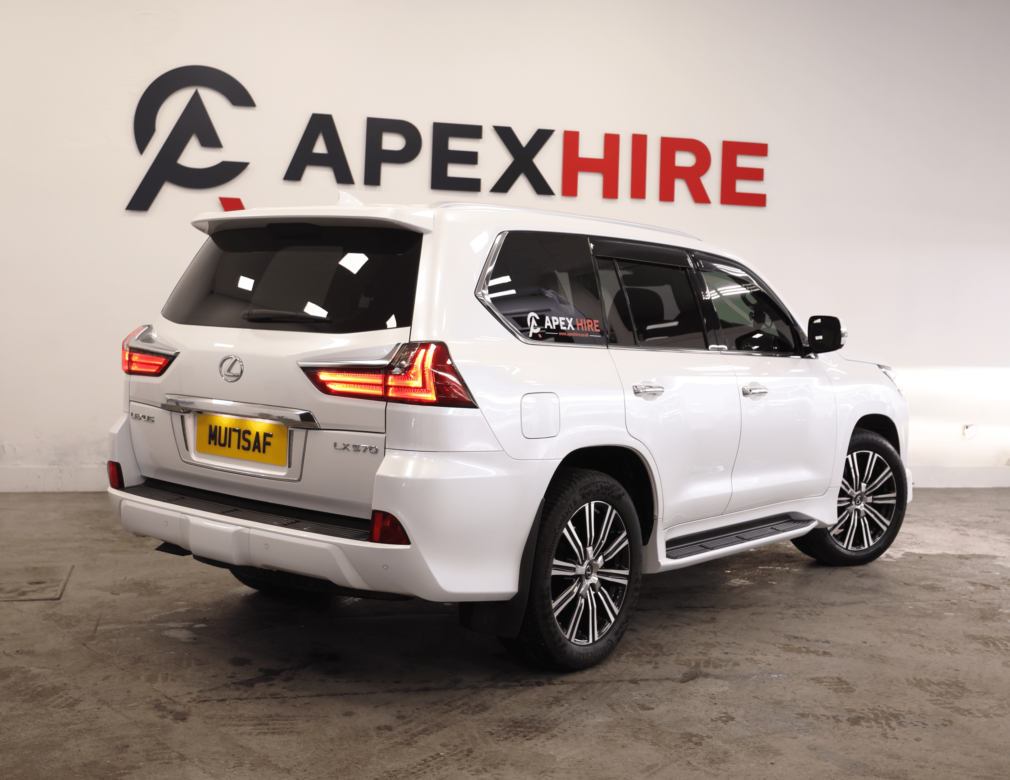 Lxus 570 Lexus - Elevate Your Journey with Unmatched Refinement